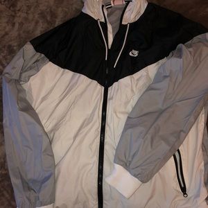 Men’s Nike Light-Weight Jacket